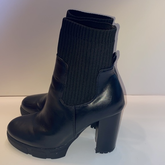 I.D. Required- Women’s Ankle Booties, in a size 6.5 B, Color: Black - Picture 13 of 16